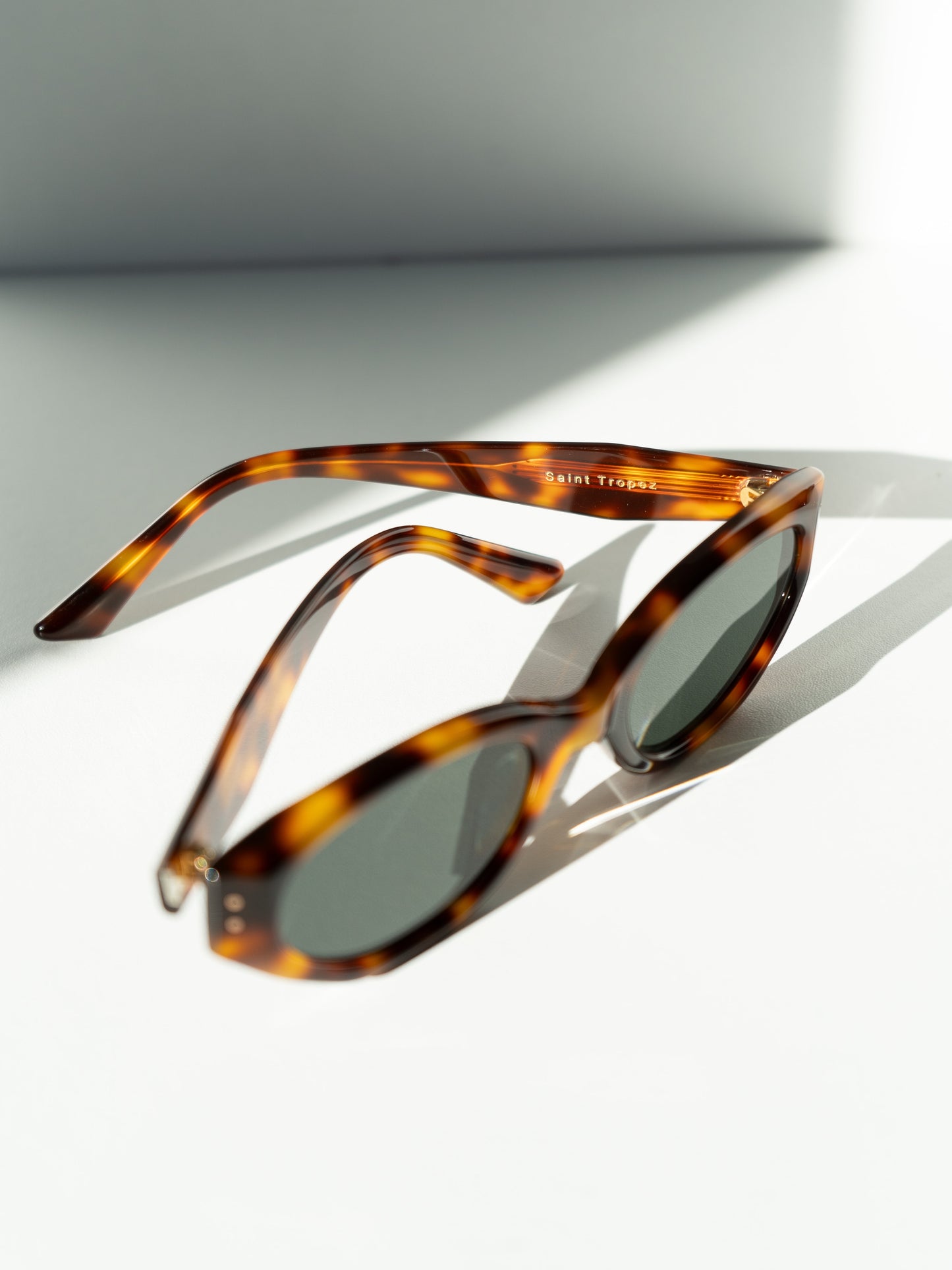 Saint Tropez Tortoiseshell