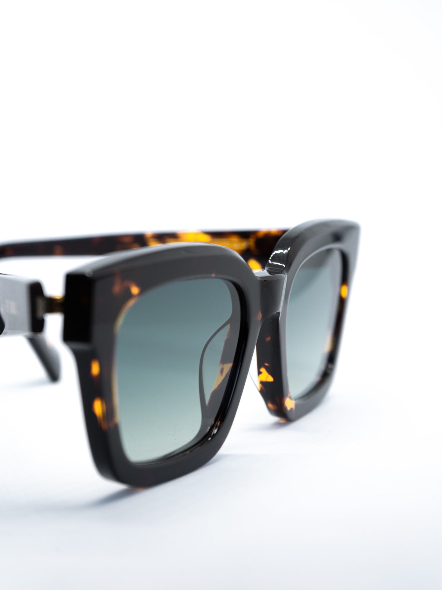 YAY Tortoiseshell