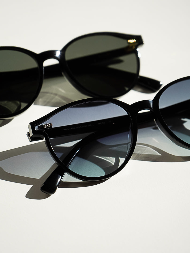 Bondi Black Silver